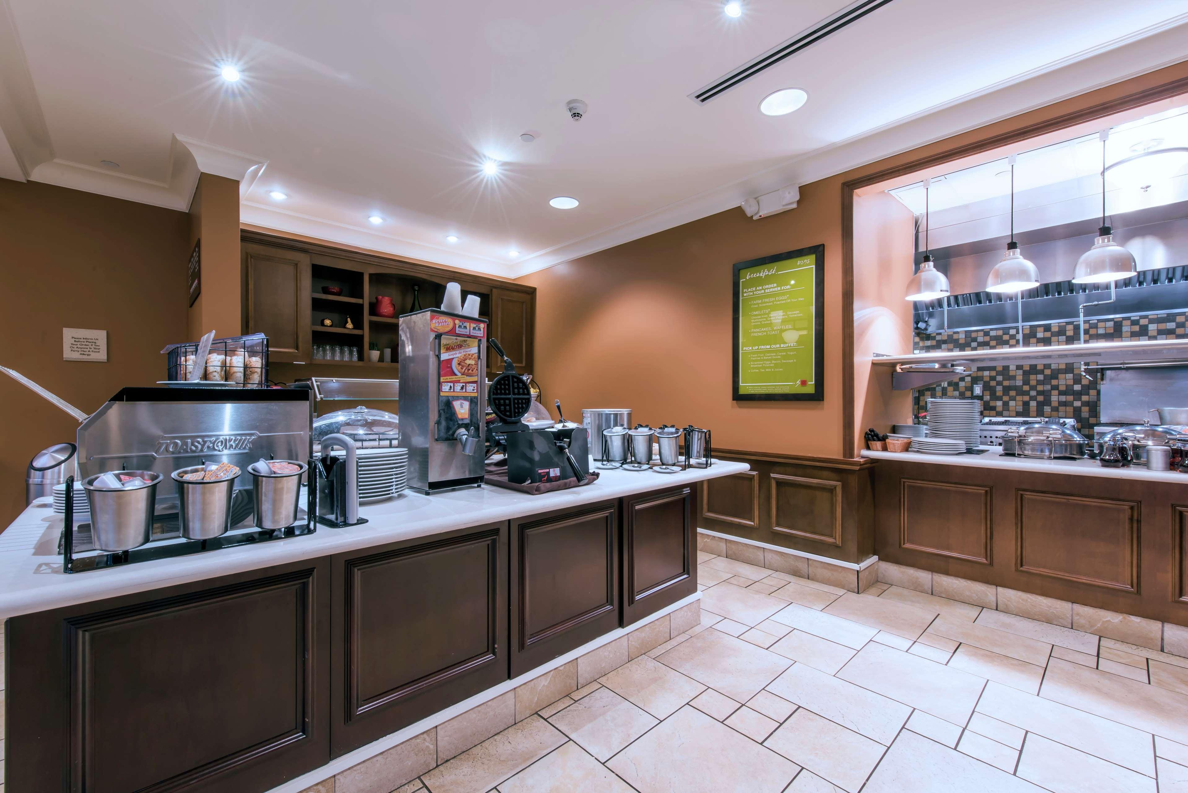 Hilton Garden Inn Devens Common Екстер'єр фото