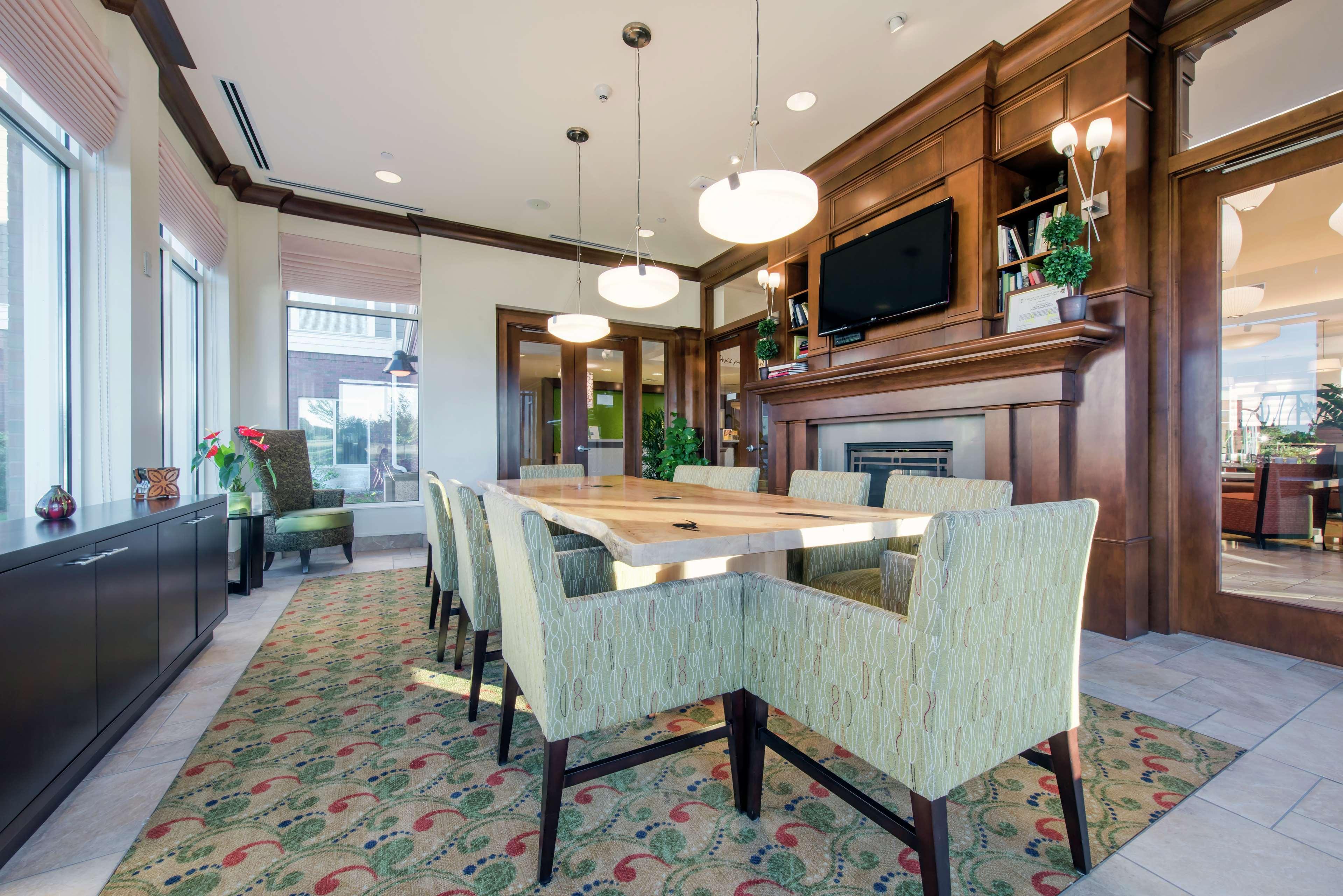 Hilton Garden Inn Devens Common Екстер'єр фото
