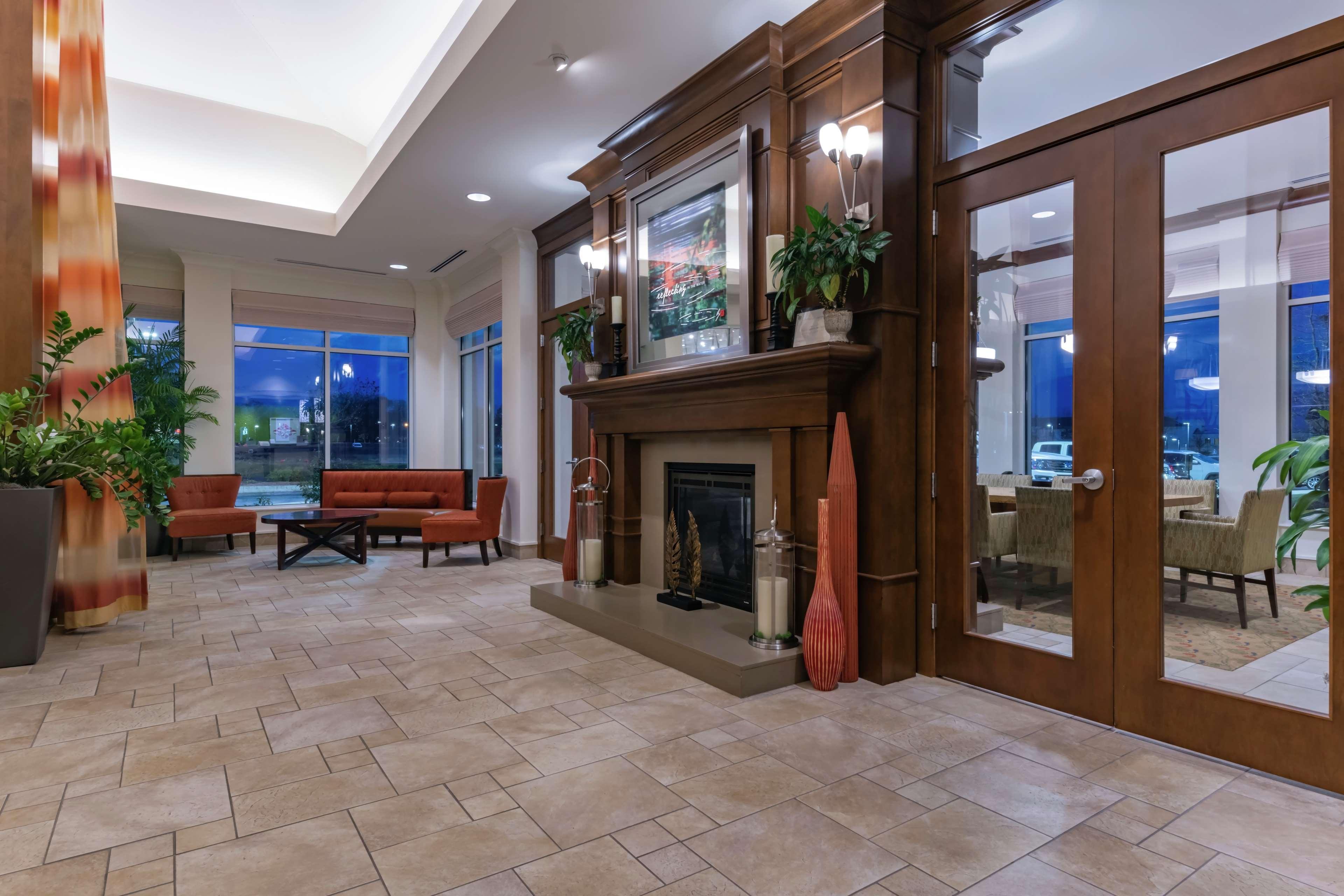 Hilton Garden Inn Devens Common Екстер'єр фото