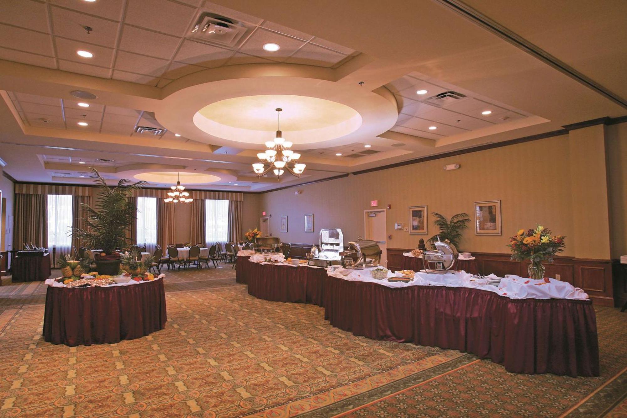 Hilton Garden Inn Devens Common Екстер'єр фото