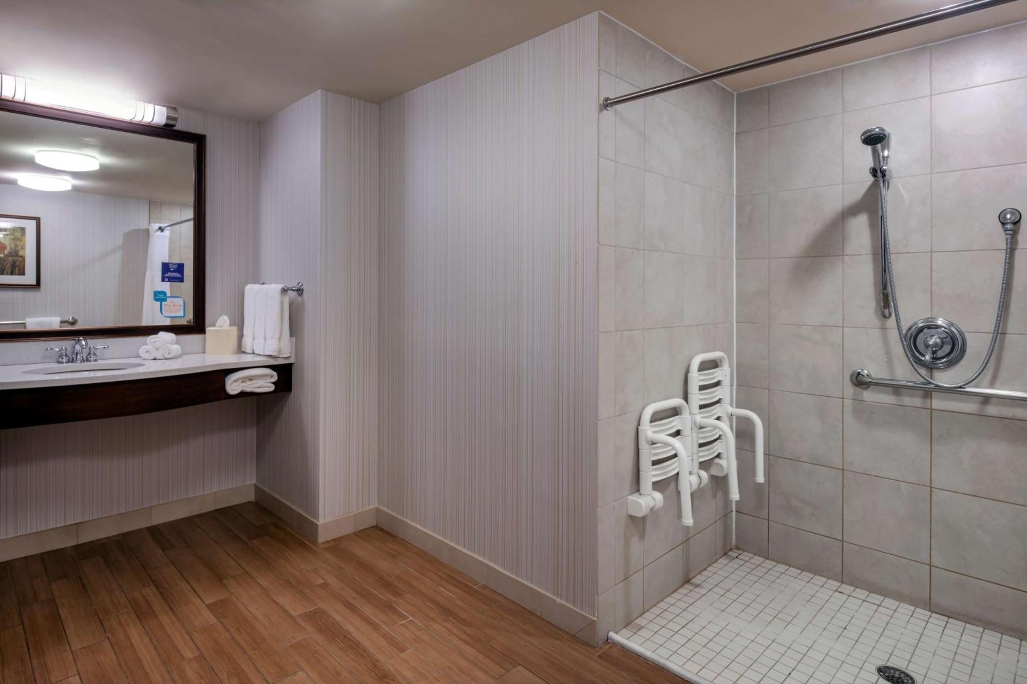 Hilton Garden Inn Devens Common Екстер'єр фото