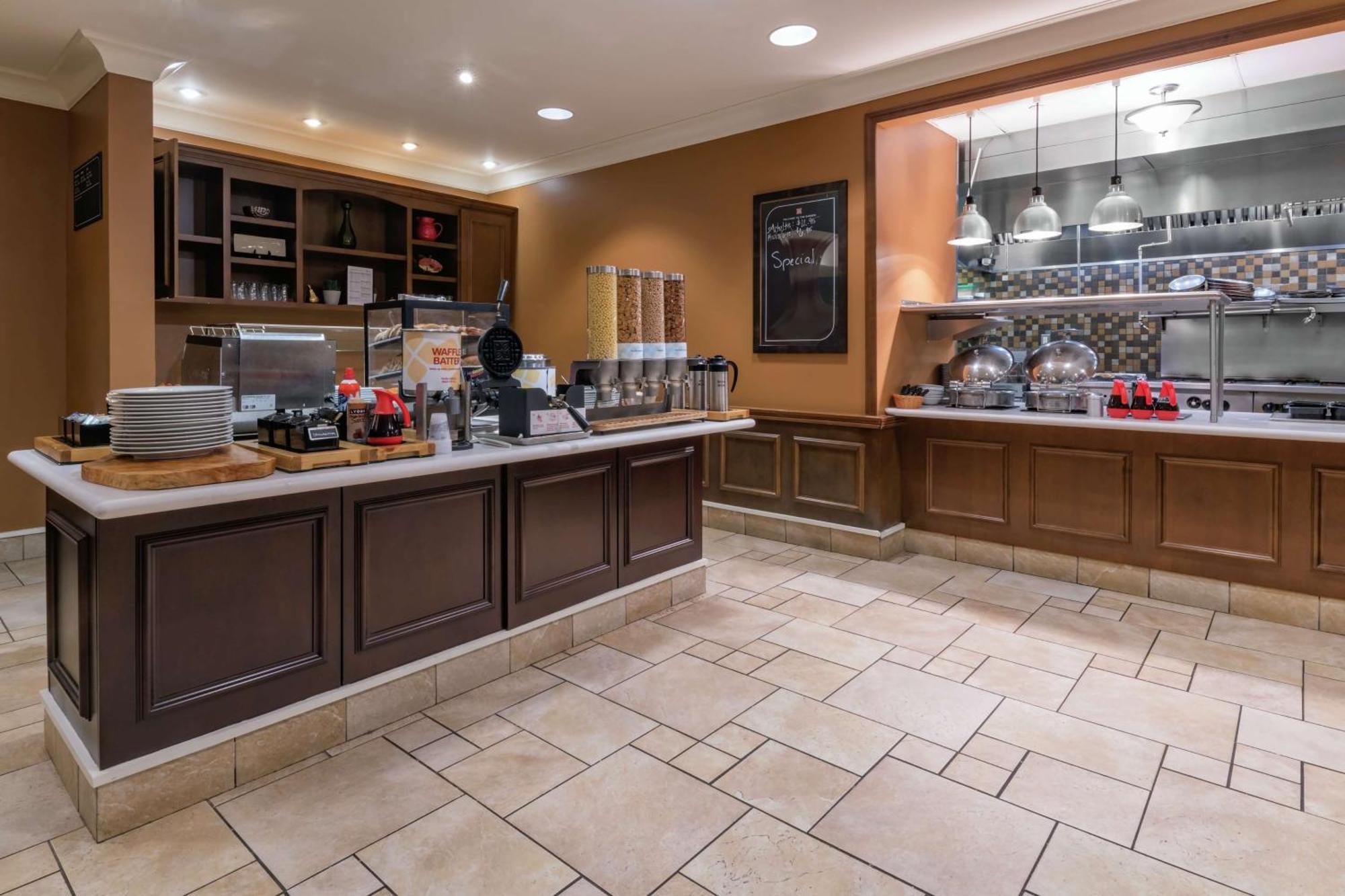 Hilton Garden Inn Devens Common Екстер'єр фото