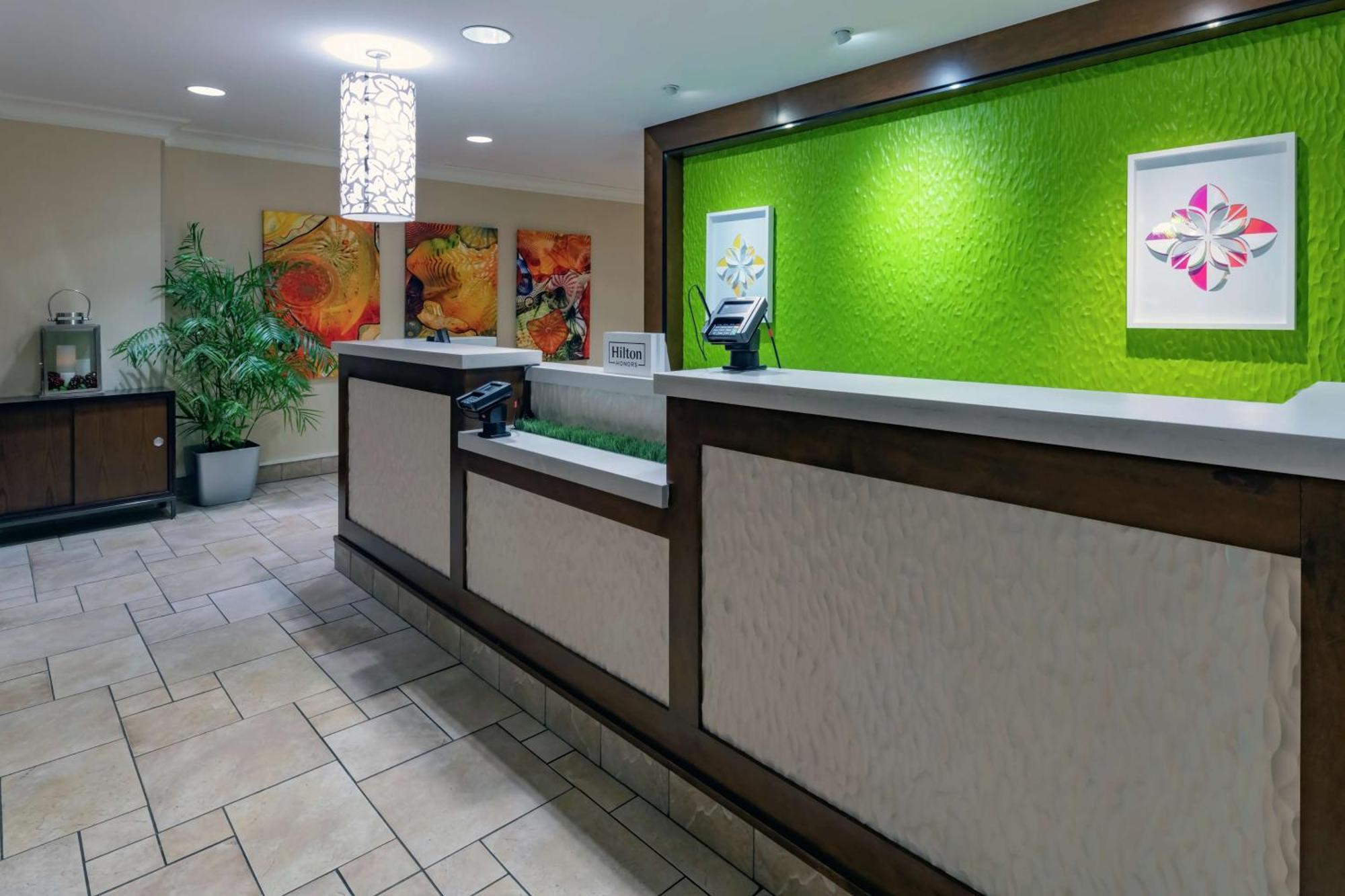 Hilton Garden Inn Devens Common Екстер'єр фото